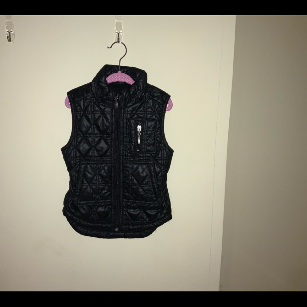 Black quilted vest - Picture 2 of 4